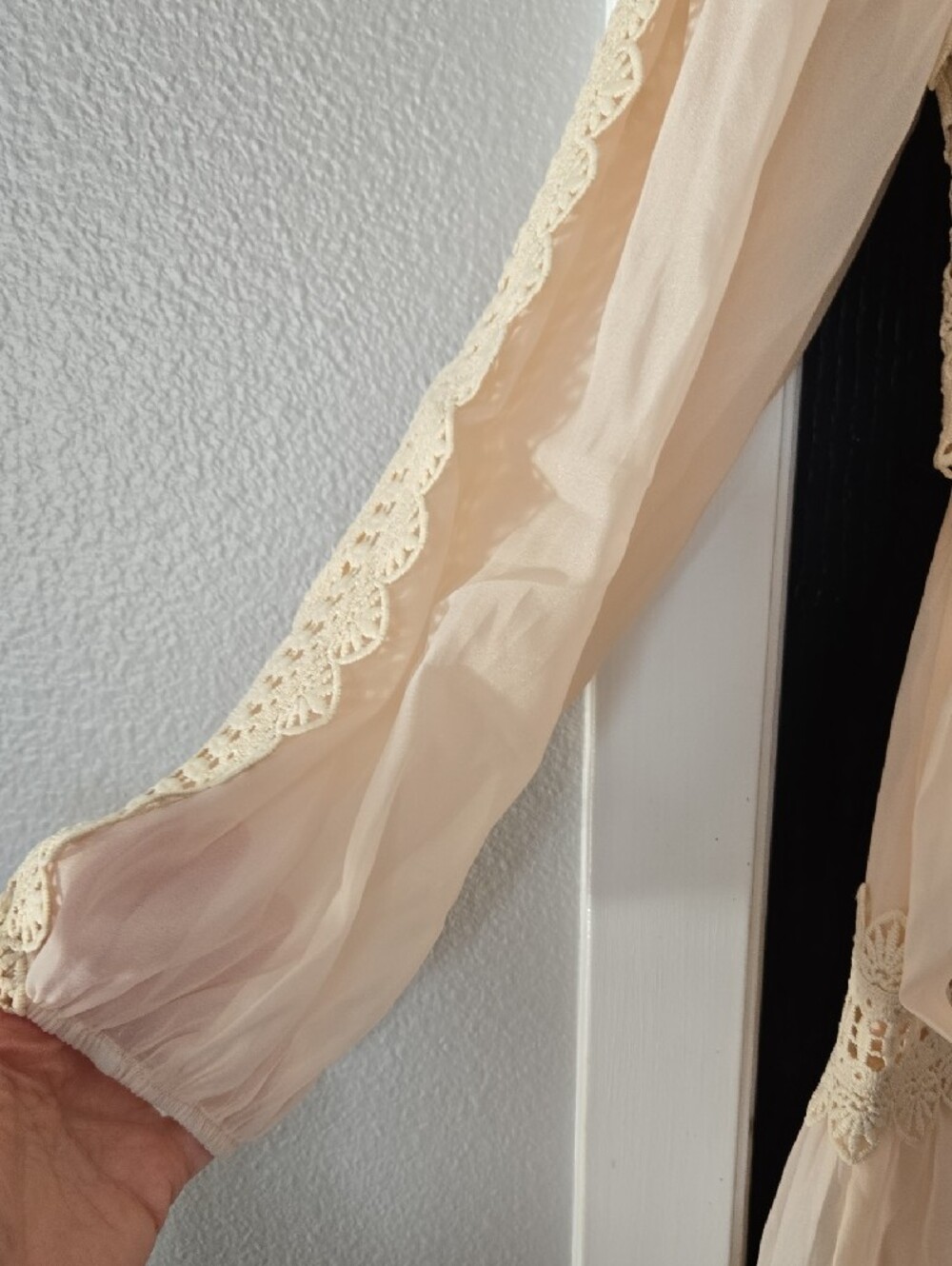 Cider Ivory Pearl Button High Neck Gaipure Lace Maxi Dress XL - Picture 6 of 12